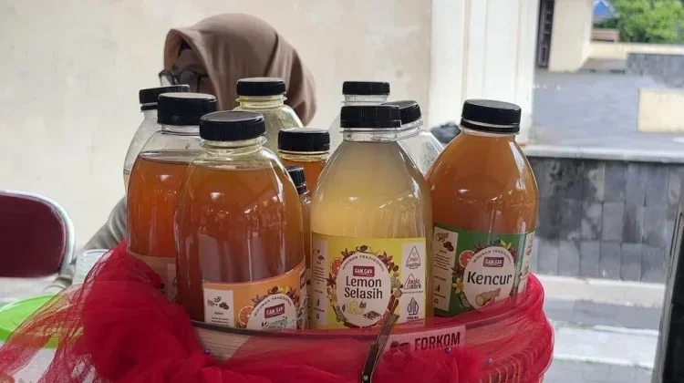 Jamu Bukan Sekadar Minuman, Ini Warisan Budaya Indonesia