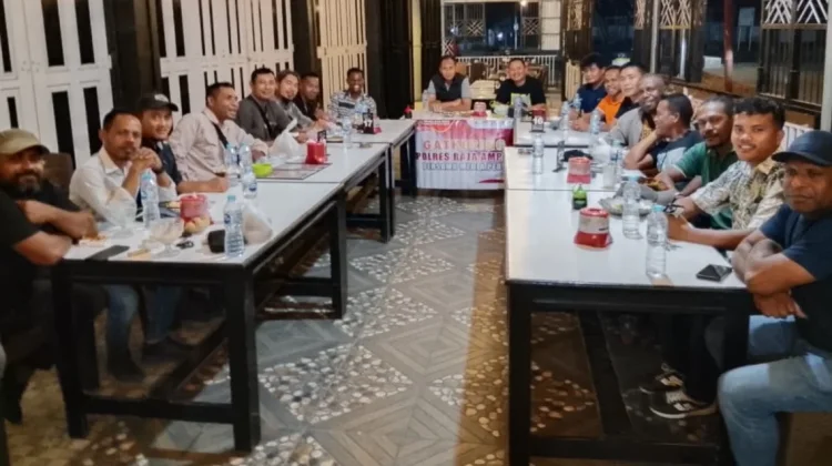 Gelar Media Gathering, Kapolres Raja Ampat Dorong Sinergi Wujudkan Harkamtibmas