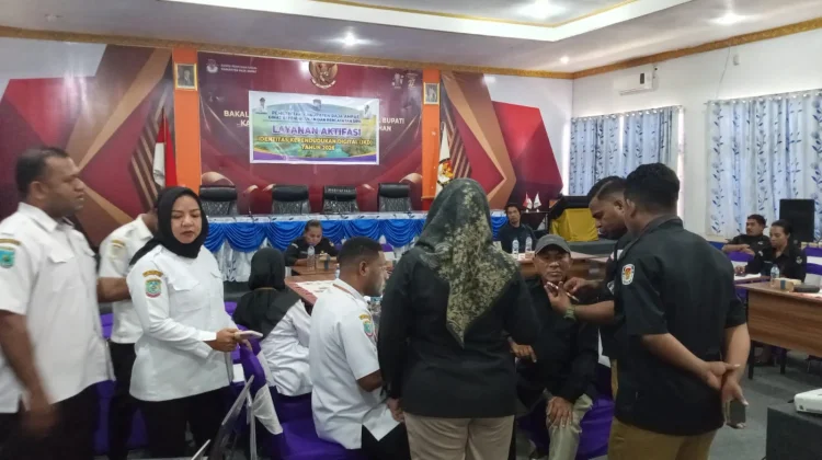 Disdukcapil Raja Ampat Jemput Bola Layanan Aktivasi Identitas Digital