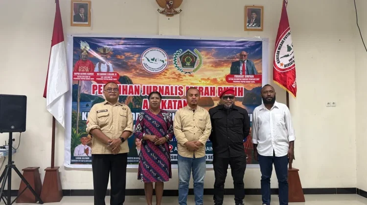 Pelatihan Jurnalis Merah Putih, Franky Umpain Minta Otsus Dikawal lewat Tulisan