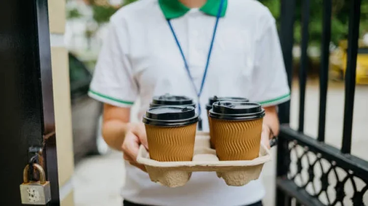 Kopi Kekinian vs Kesehatan, Berapa Gelas yang Aman untuk Anak Muda