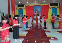 Imlek 2026, Umat Tionghoa Sorong Gelar Sembahyang di Vihara