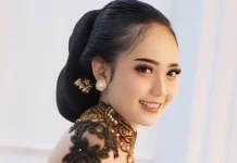 Pedangut Silvy K Viral Bawakan Lagu Lawas Bukit Berbunga
