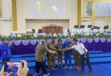Gubernur PBD Buka Bimtek Guru Sekolah Minggu dan KKR Anak
