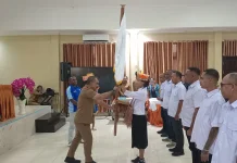 Wakil Bupati Raja Ampat Kukuhkan Pengurus Kamar Adat Pengusaha Papua