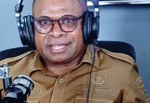 Sosok Septinus Lobat Wali Kota Sorong