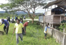 Wabup Tambrauw Pimpin ASN Gelar Jumat Bersih