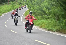 Crosser Pasmar 3 Ngabuburit Touring ke Pantai Batu Lobang