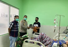 Irwasda dan PJU Polda PBD Mengunjungi Korban Penikaman