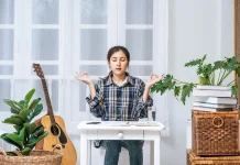 Detoksifikasi Psikologis: Membersihkan Pikiran dan Emosi untuk Kesehatan Mental