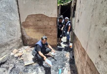 Polisi Olah TKP Kebakaran Rumah di Sorong yang Tewaskan Tiga Anak