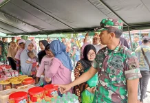Kodim 1807 Sorong Selatan Sedikan 500 Paket Bazar Ramadan