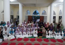 Tim Penggerak PKK PBD Gelar Buka Puasa Bersama Warga Klabinain