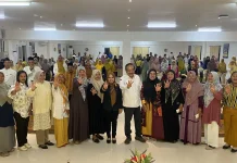 Robert Kardinal Sosialisasikan Empat Pilar Kebangsaan kepada Ibu-Ibu di Aimas