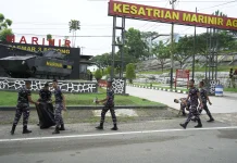 Prajurit Denmako Pasmar 3 Gelar Bersih Jalan