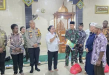Bupati Petronella Krenak Safari Ramadhan ke Inanwatan