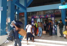 Puncak Arus Mudik, Penumpang KM Gunung Dempo Padati Pelabuhan Sorong