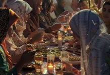 Beri Jawaban Jitu ketika Diitanya Seputar Hal Pribadi saat Lebaran