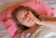 Jangan Abaikan Wajah Bengkak Setiap Bangun Tidur