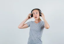 Simak Aman untuk Menggunakan Earphone