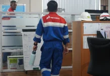 Pertamina Patra Niaga Kilang Kasim Eliminasi Botol Plastik Sekali Pakai