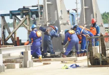 Pertamina Patra Niaga Kilang Kasim Tuntaskan Pekerjaan High Risk Erection MLA