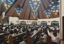Makna Misa Kamis Putih: Perjamuan Terakhir dan Simbol Pelayanan Kasih