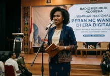 Panduan Etiket Busana bagi MC Wanita