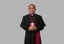 Mgr. Maximus Regus Ajak OMK Sorong Jadi Penggerak Perubahan di Papua