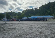 Peringatan Hardiknas di Raja Ampat, Bupati Beri Penghargaan dan Santunan bagi Guru