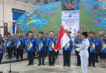 Bupati Lantik Dewan Kesenian Raja Ampat, Isak Lewi Burdam Jabat Ketua Umum