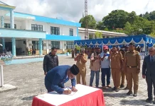 Bupati Raja Ampat Lantik dan Kukuhkan 112 Kepala Kampung