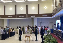 Rapat Paripurna Istimewa, Jonas Kelwulan Ditetapkan Sebagai Anggota DPRP PBD
