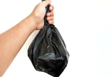 Bahaya Kantong Plastik Hitam untuk Bungkus Makanan, Ini Penjelasannya