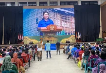 Kadisdik Ajak Lulusan SMP Negeri 1 Kota Sorong Jadi Generasi Pembawa Perubahan