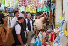 Bulog Pantau harga dan stok pangan di Kota Sorong