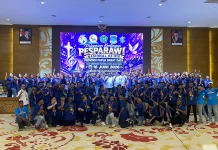 Gubernur Elisa Kambu Lepas 342 Kontingen Pesparawi Papua Barat Daya