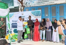 Baznas Sorong Selatan Berbagi Paket Sembako pada Peringatan Tahun Baru Islam