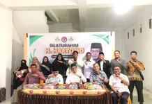 Senator DPD RI - Hartono Silaturahim Bersama Guru SMPIC di Kota Sorong