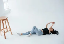 Tidur di Lantai Tidak Selalu Baik Tubuh