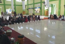 Peringati Hari Assyuro, PHBI dan Pemkab Raja Ampat Santuni 75 Anak Yatim