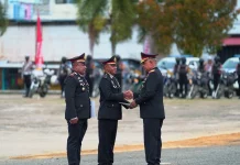 Dua Personel Polres Tambrauw Terima Penghargaan di Hari Bhayangkara ke-80