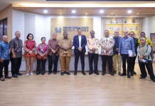 Elisa Kambu Paparkan Cetak Biru Transformasi Ekonomi OAP kepada Menteri Koperasi