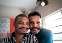 Homoseksualitas dan Faktor yang Memengaruhinya: Apa Kata Ilmu Pengetahuan