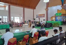 Gubernur Elisa Kambu Dorong Pemuda GKI Jadi Motor Pembangunan SDM Papua