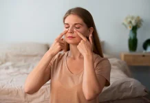 Face Yoga Jadi Rahasia Alami Wajah Sehat dan Awet Muda