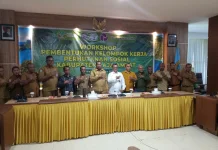 PKPRA dan Pemkab Raja Ampat Dorong Pembentukan Pokja Perhutanan Sosial