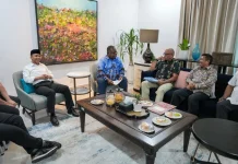 Gubernur Elisa Kambu Undang Menteri Kehutanan Hadiri Papeda Summit