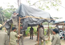 Suara Tangis dan Kericuhan Warnai Relokasi Pedagang di Raja Ampat