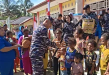 Guskamla Koarmada III Laksanakan Baksos dan Bakkes Bagi Warga Pesisir Bondifuar